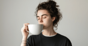 27 Frases engraçadas para quem não vive sem café